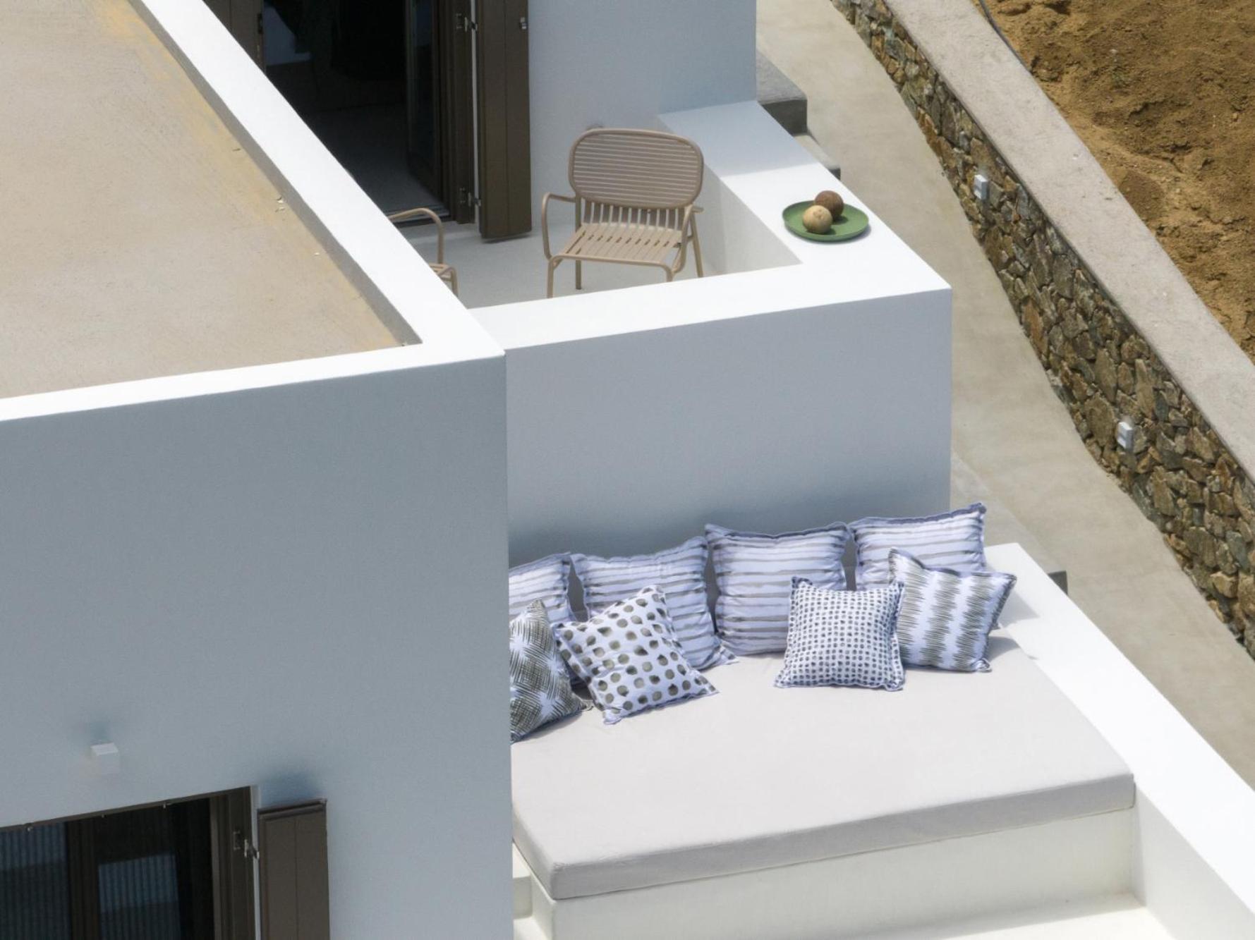 Seriphos Estate *